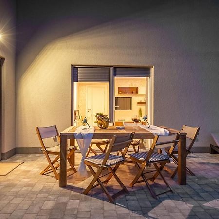 Tarari Luxury Apartment 巴斯卡 外观 照片